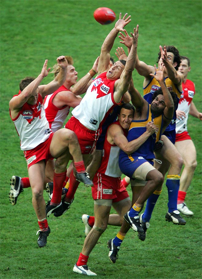 Leo Barry Mark vs West Coast Eagles, 2005 AFL Grand Final